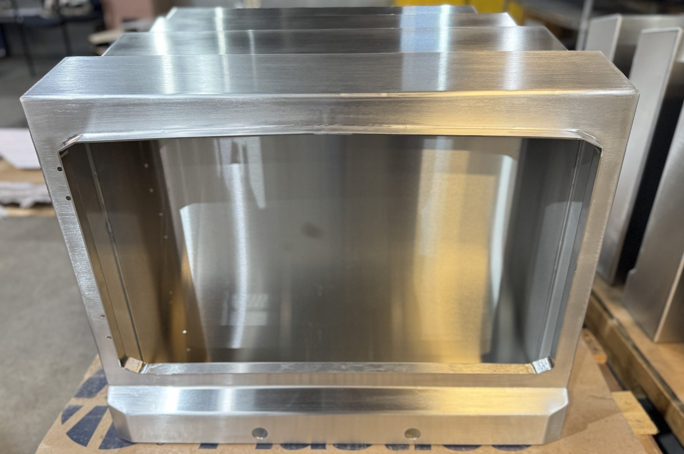 Finishing + Polishing - Monitor Cabinet